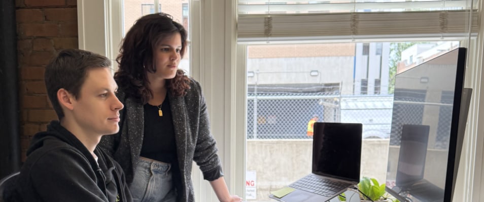 Upanup employees in USA Toll Free